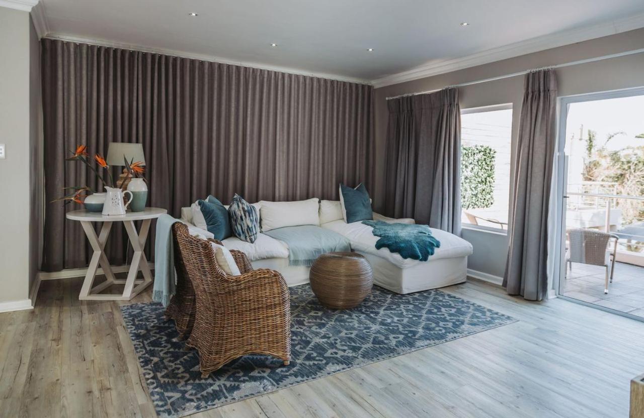 The Edge Boutique Bed And Breakfast Гонуби Экстерьер фото
