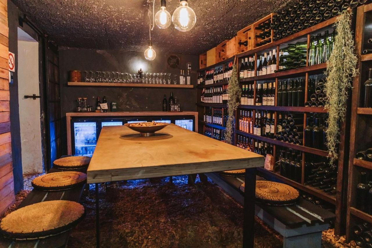 The Edge Boutique Bed And Breakfast Гонуби Экстерьер фото